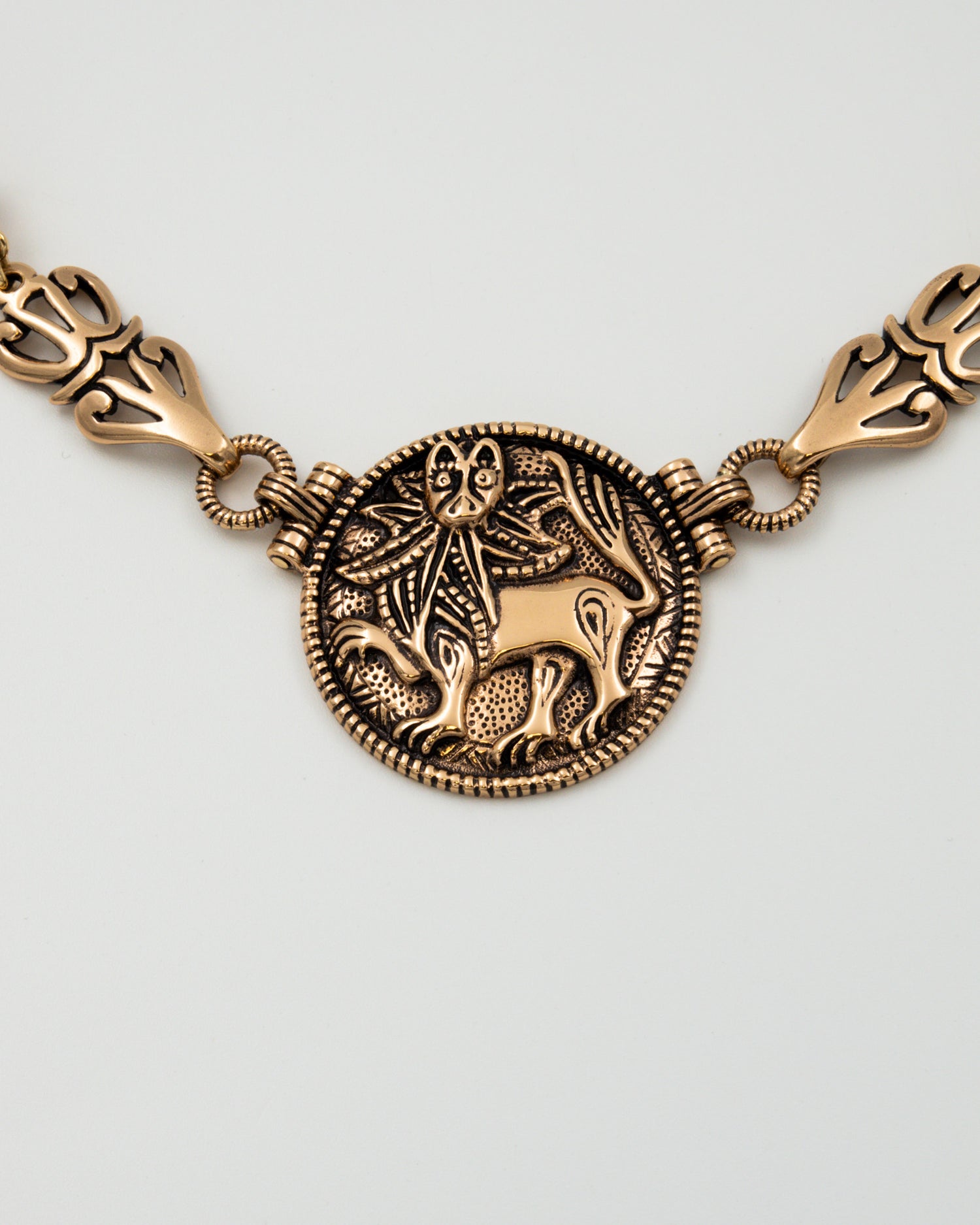 Kept Sun Lion necklace 42 cm large bronze