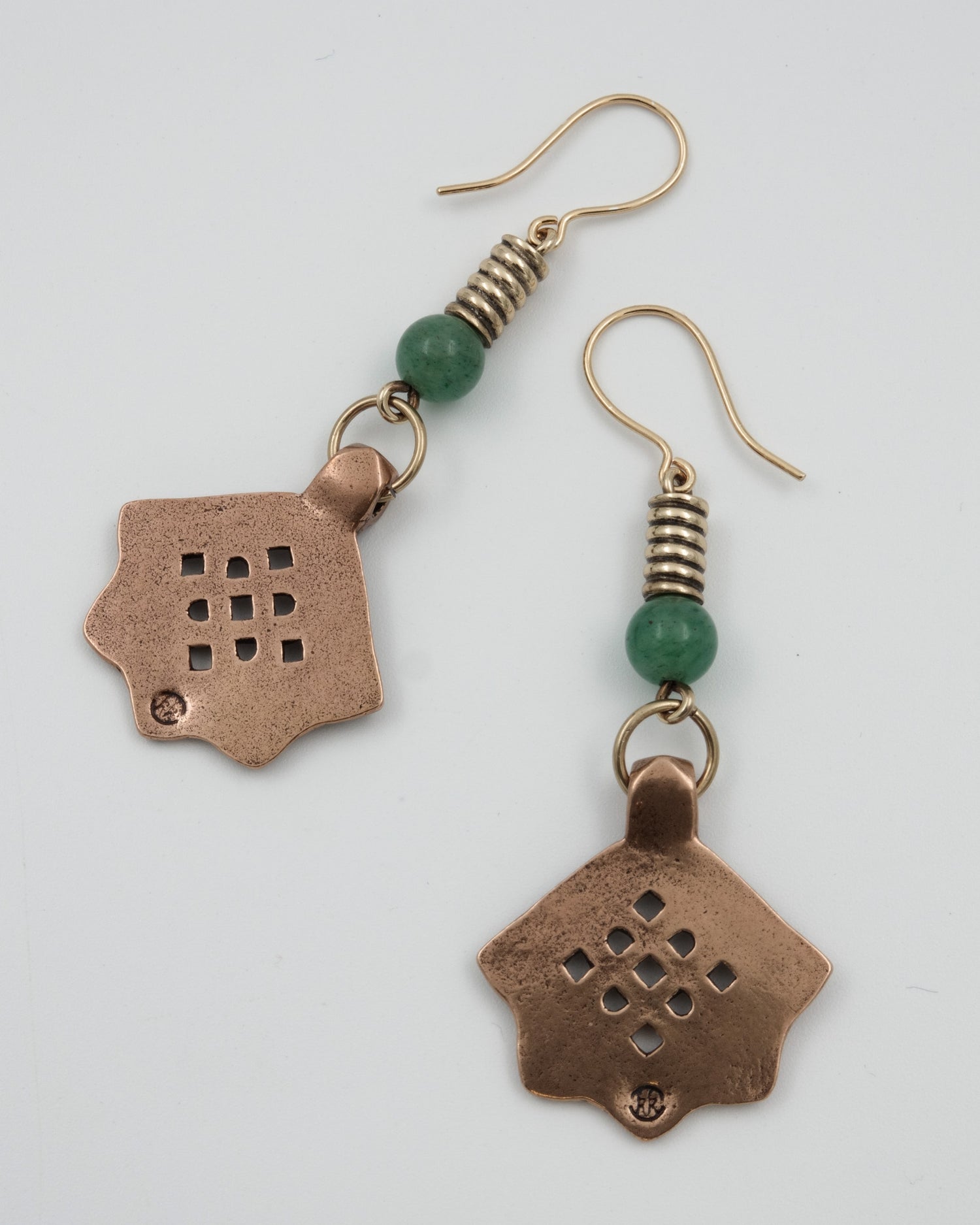 Kept Kanteletar earrings bronze hook aventurine