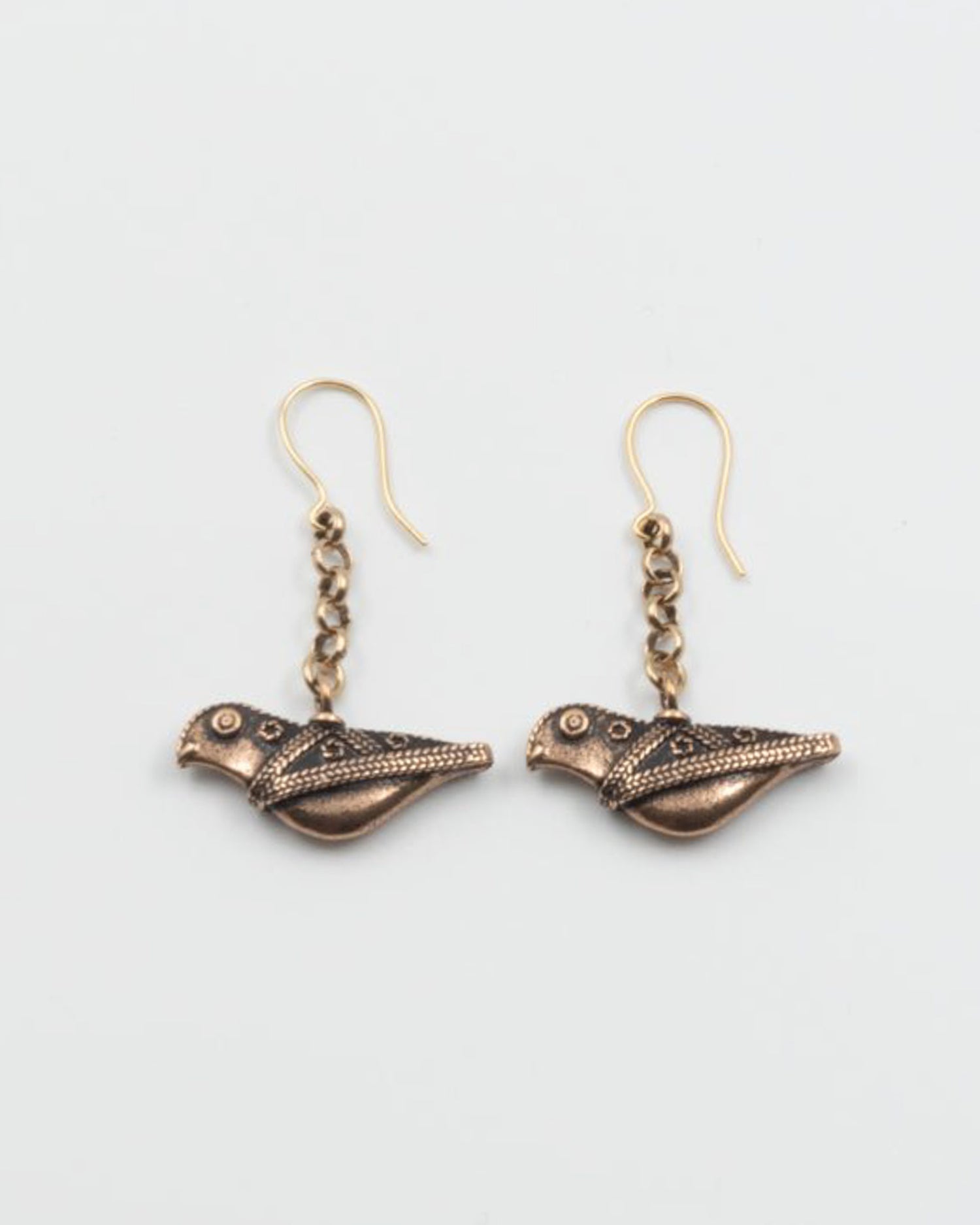 Kept Hattula's bird earrings bronze